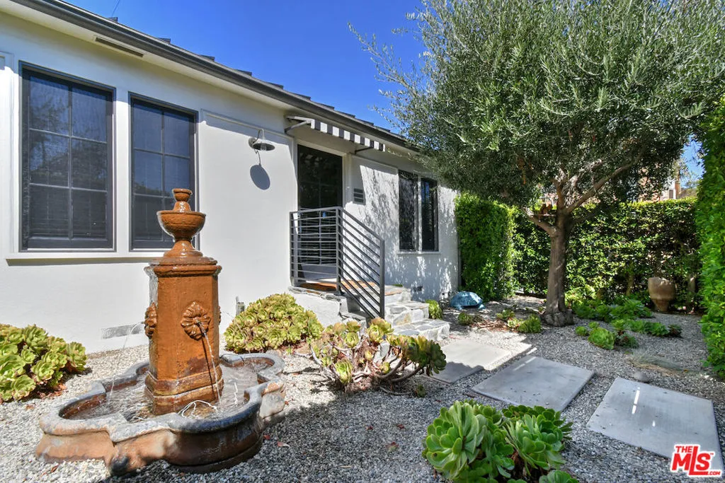 4311 Finley Avenue, Los Angeles, California 90027 home-pic-14